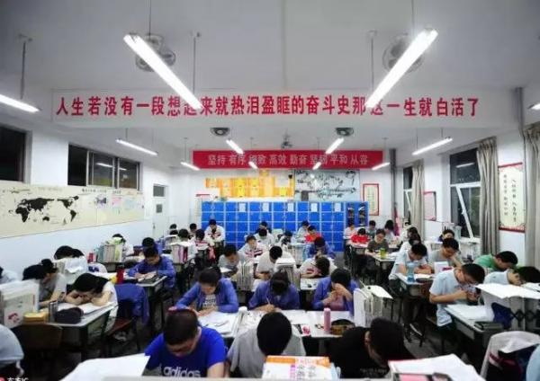 �������I���еȌ��I�WУ